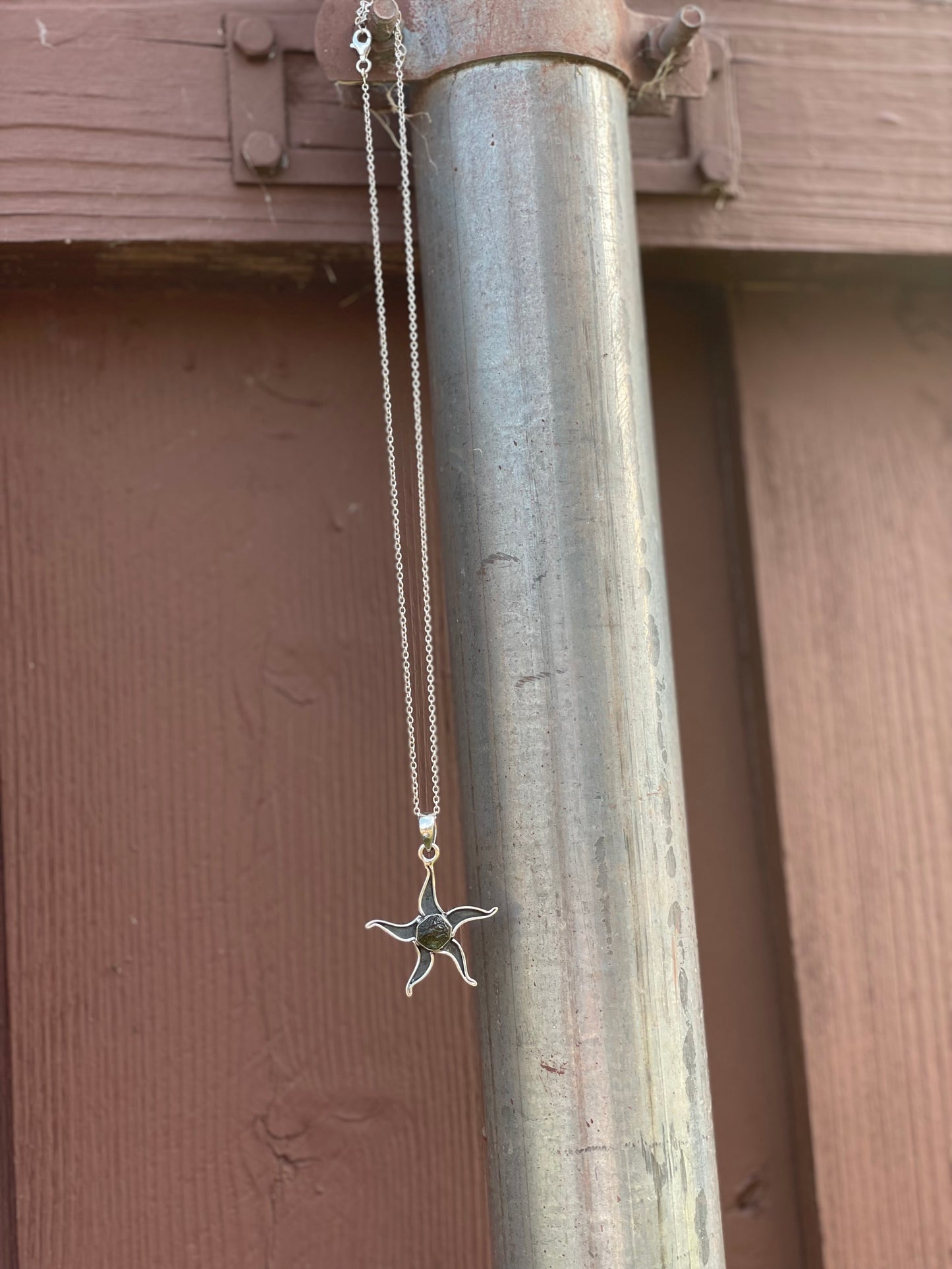 Natural Moldavite Green Aerolites Crystal Energy Stone Pendant in 925 Sterling Silver - dilibeads